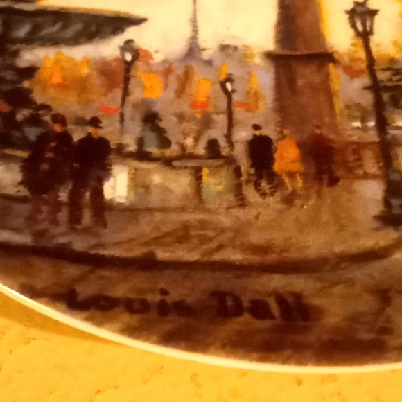La Place de la Concorde Collector Plate - Picture 3 of 9